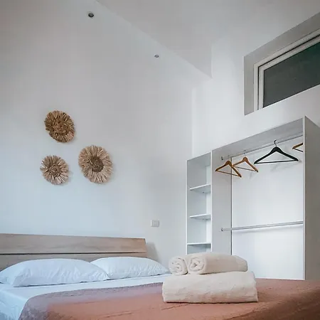 D'amare Nocleg ze śniadaniem Lecce